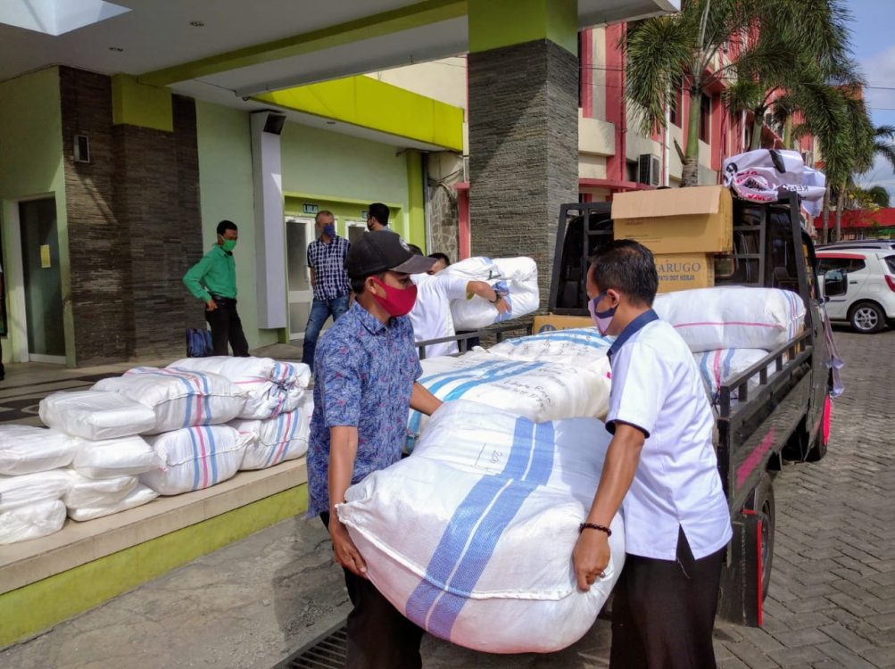 Lawan Covid-19, PT.PMP PTPN X Unit Industri Bobbin Salurkan Bantuan