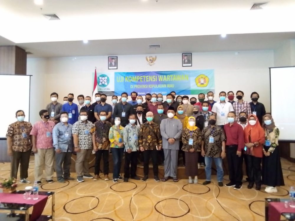 UKW gratis yang di fasilitasi Dewan Pers di Hotel Aston Kota Batam